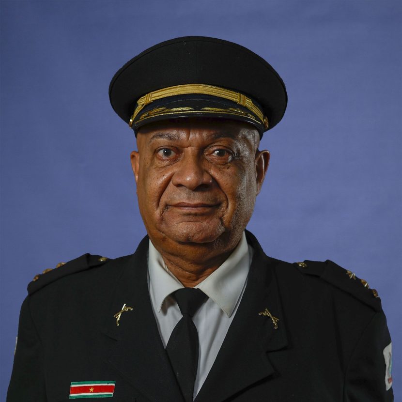 12 DEF Luitenant Kolonel Roy Samuels Commandant Korps Militaire Politie