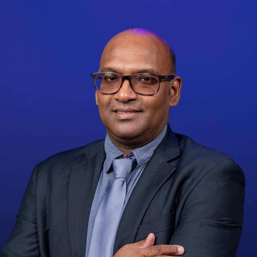 Dhanikasing Gangabisoensing Onderdirecteur Project Monitoring en Administratie