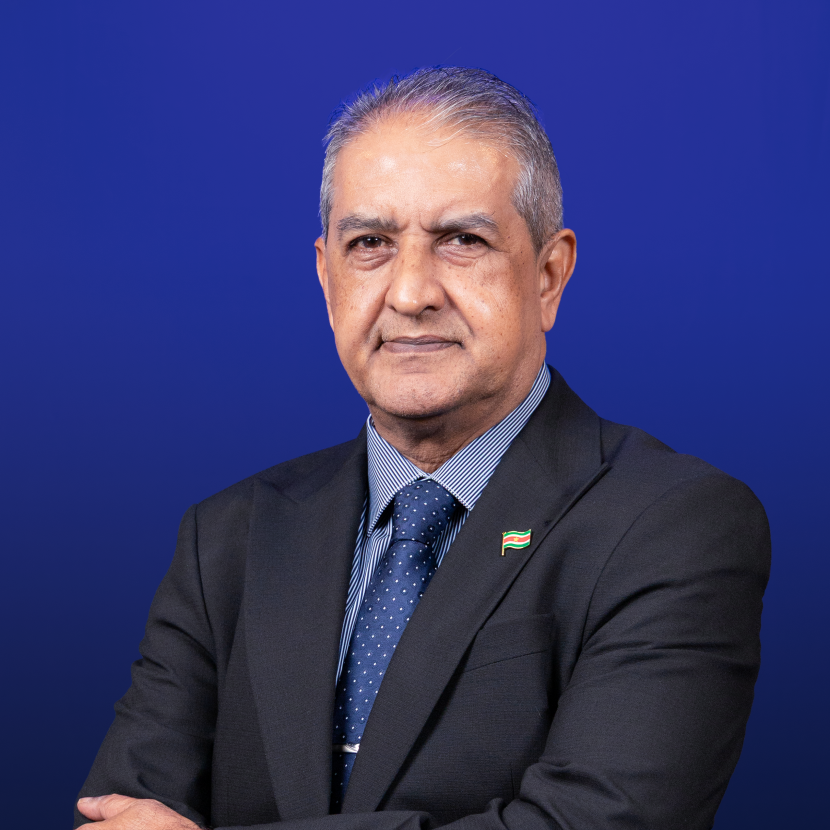 Dr. Raj Jadnanansing Onderminister