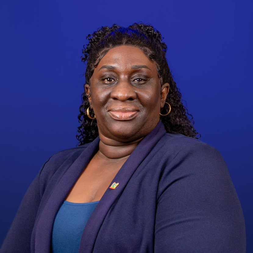 Ida Ansoe Onderdirecteur Administratieve Diensten Directoraat Regionale Ontwikkeling
