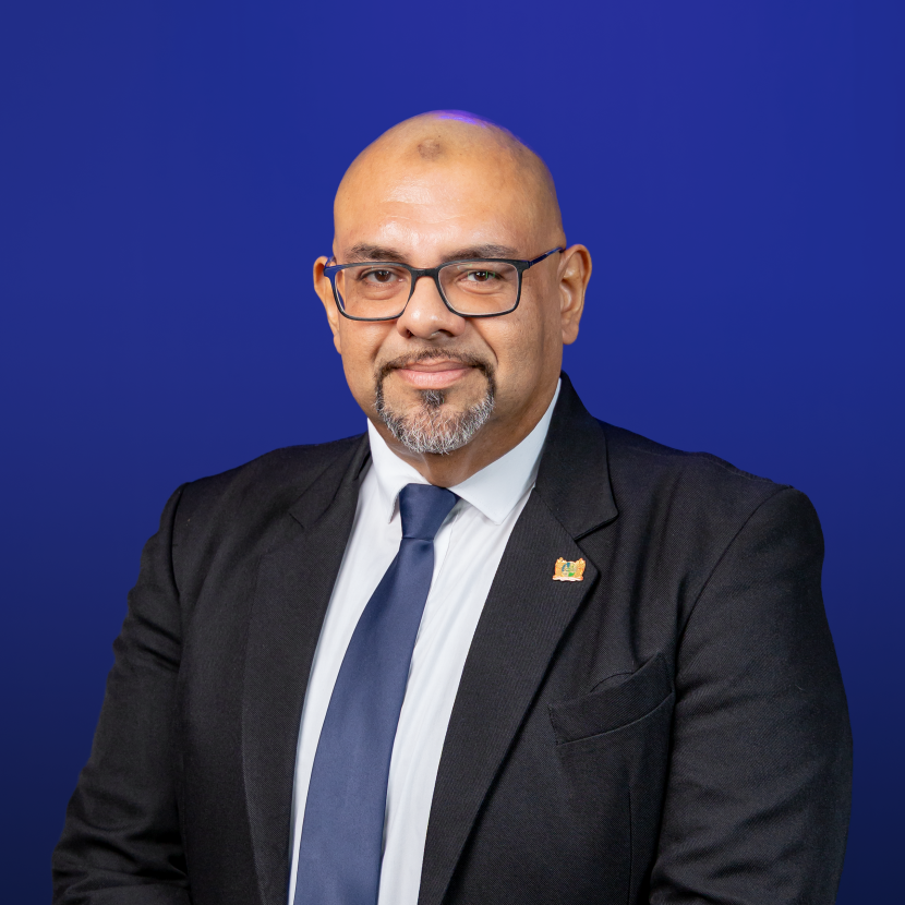 Iemdaad Rodjan Waarnemend Directeur Algemeen en Financieel Beheer FINAL 2
