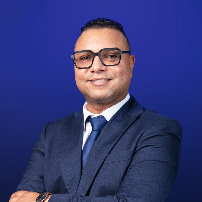 Juan Pawiroredjo Waarnemend Onderdirecteur Internationale Handel SIDE