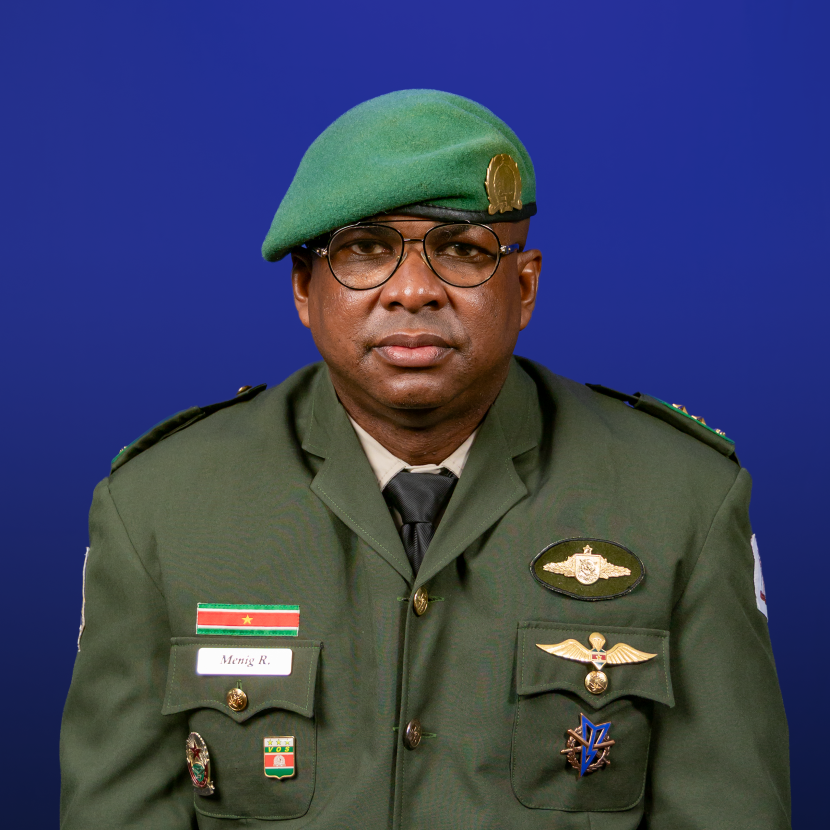 Luitenant-Kolonel Rodney Menig Commandant Landmacht