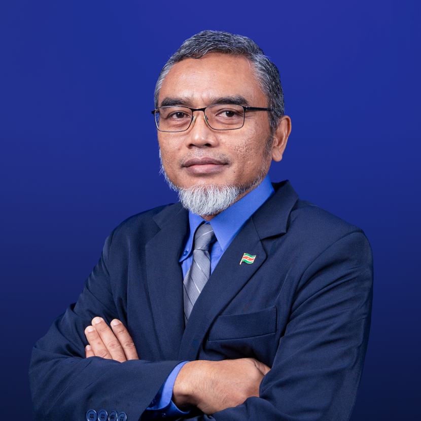 Minister Stanley L. Soeropawiro MSc